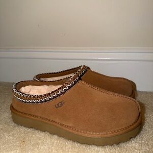 UGG Tasman Chestnut Slipper